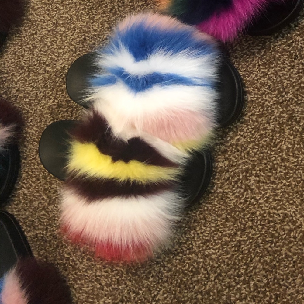 Fur slides - Picture 2 of 6